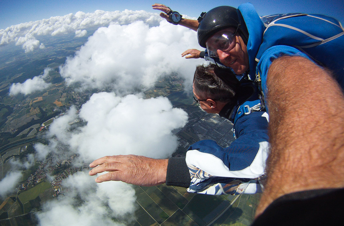 Fallschirm Tandemsprung Dingolfing Fallschirm Tandemsprung Dingolfing