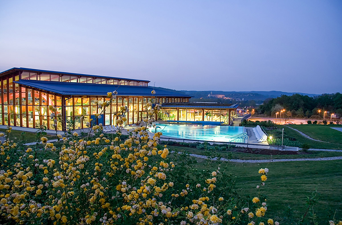 4 Tag(e) Familienurlaub Rudolstadt für 4 (3 Nächte) 4 Tag(e) Familienurlaub Rudolstadt für 4 (3 Nächte)