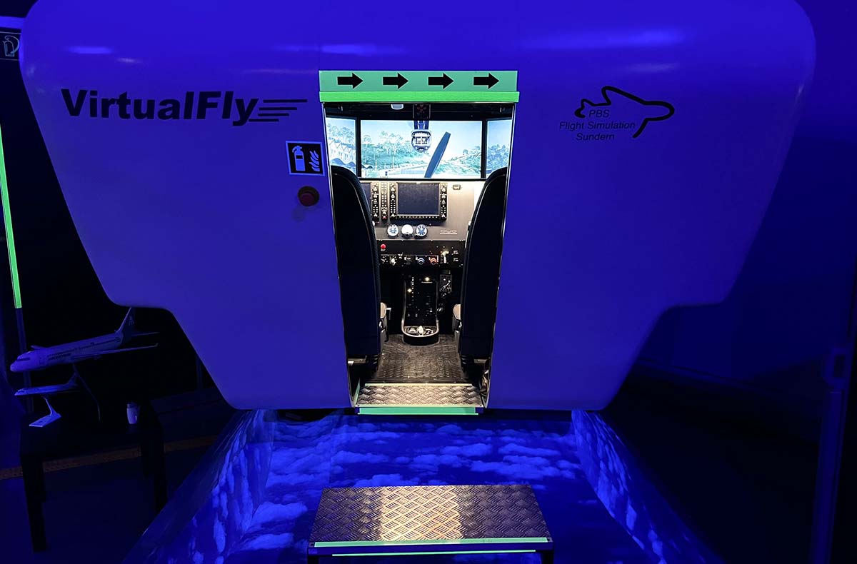 Flugsimulator Cessna 182 RG Sundern (60 Min.) Flugsimulator Cessna 182 RG Sundern (60 Min.)