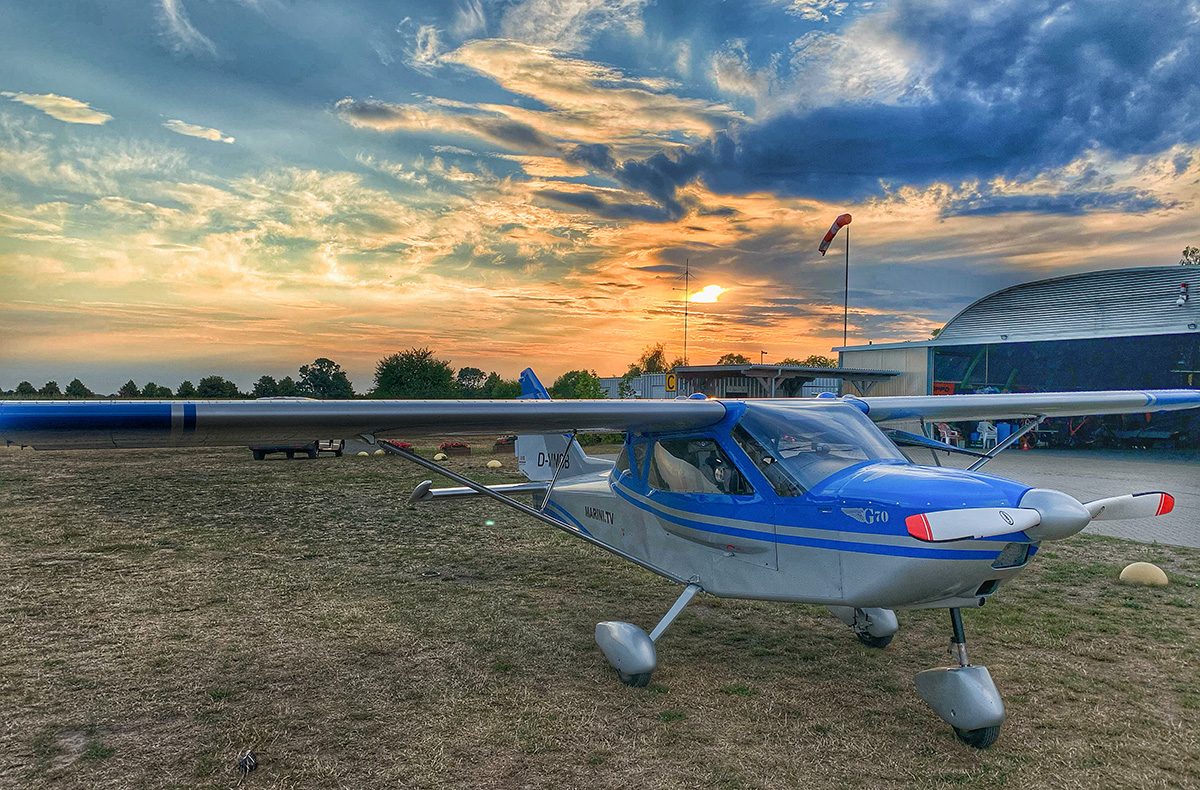 Flugzeug Rundflug Taucha (Sunset) Sachse... Flugzeug Rundflug Taucha (Sunset) Sachse...