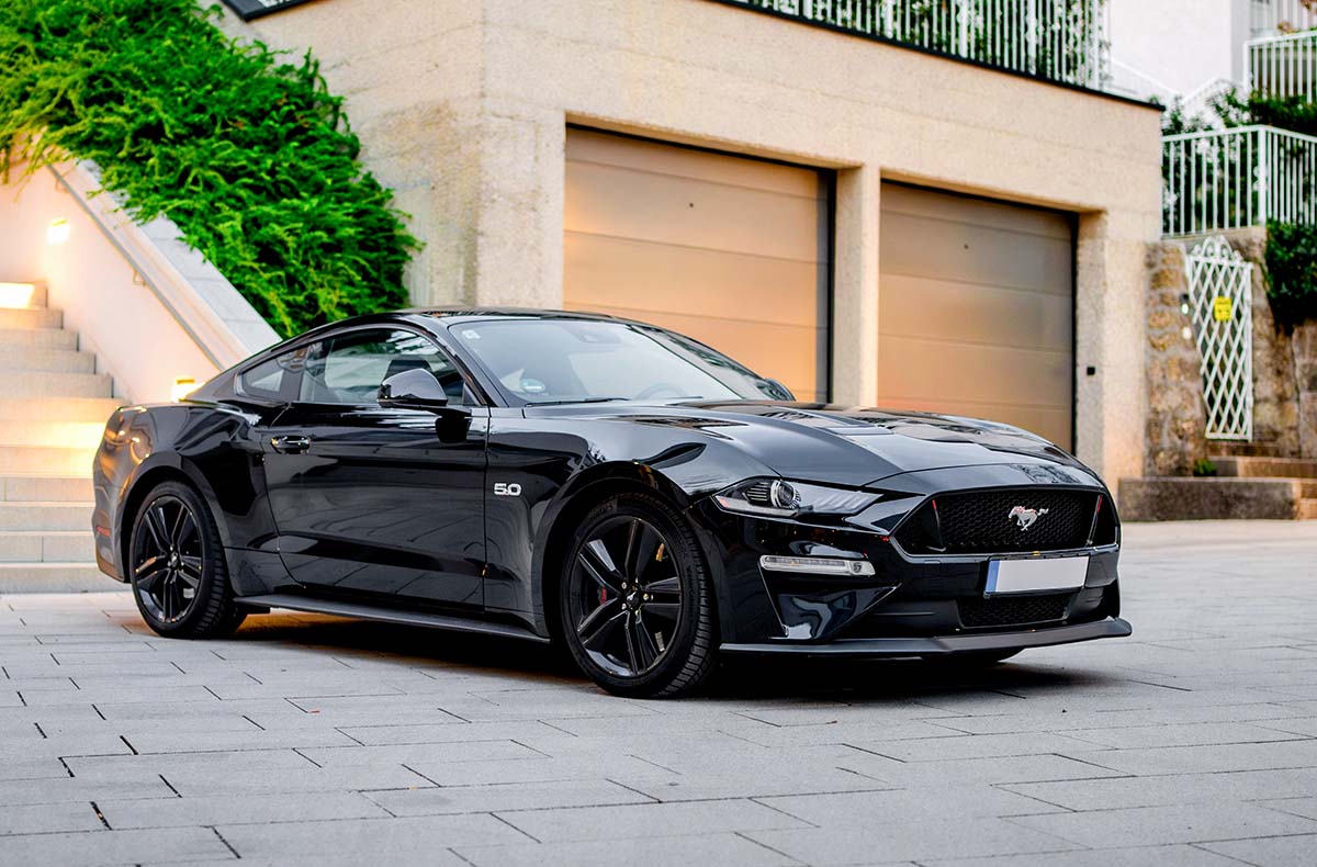Ford Mustang 5.0 V8 mieten Freilassing (Wochenende) Ford Mustang 5.0 V8 mieten Freilassing (Wochenende)