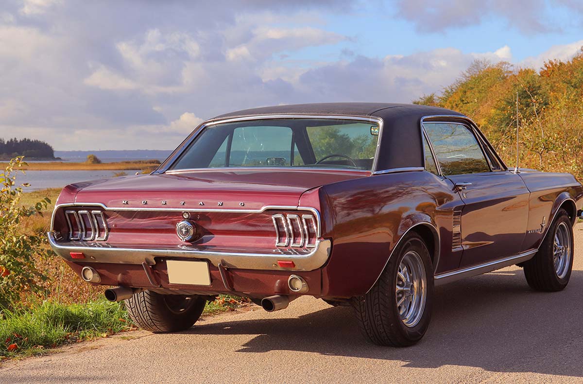 Ford Mustang Oldtimer fahren (2 Std.) Wees