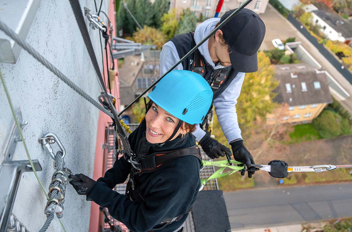 Freefall Brühl – Flieg, Fall, Faszination: Brühls Freefall-Abenteuer erleben!