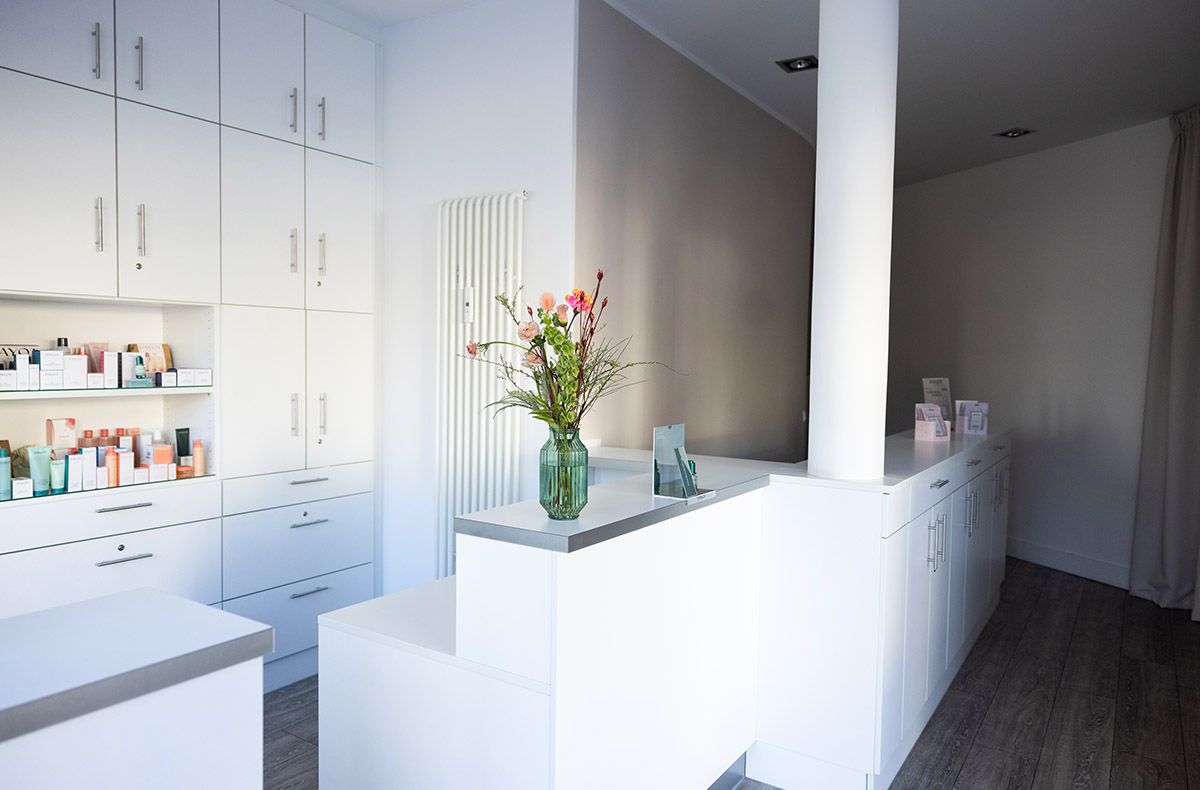 Gesichtsbehandlung Hamburg - Luxus für deine Haut – mitten in Hamburg Gesichtsbehandlung Hamburg - Luxus für deine Haut – mitten in Hamburg