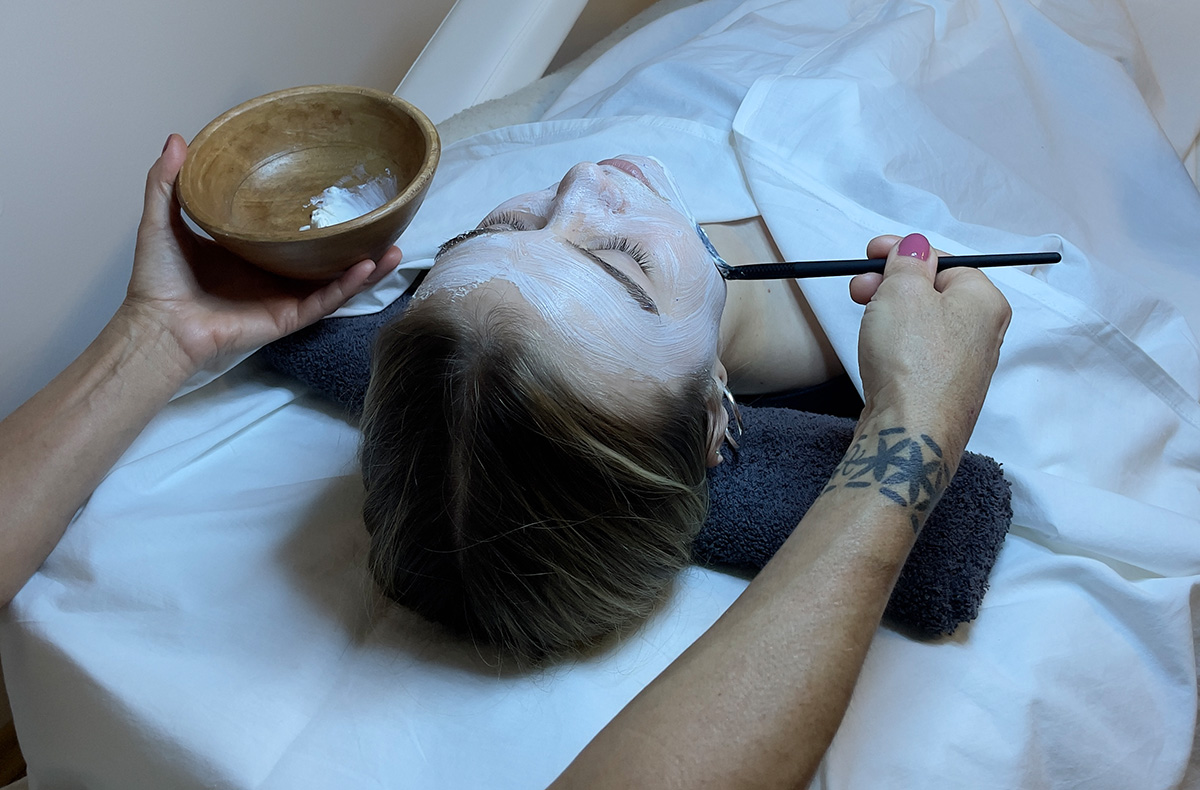 Gesichtsbehandlung Rosenheim - Gesichtszauber in Rosenheim: Deine Beauty-Auszeit Gesichtsbehandlung Rosenheim - Gesichtszauber in Rosenheim: Deine Beauty-Auszeit