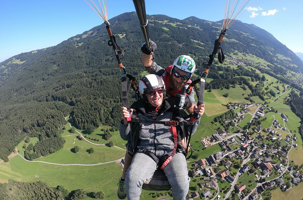 Gleitschirm Tandemflug Bartholomäberg V...