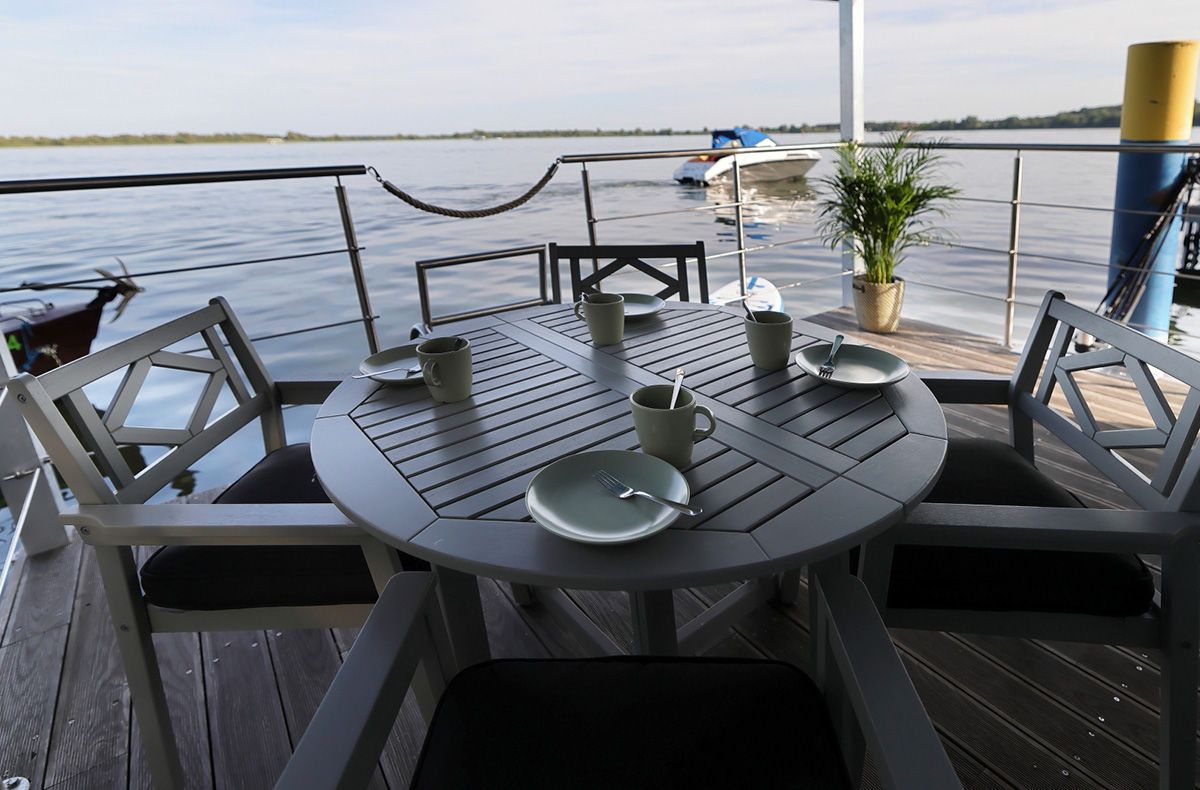 Hausboot Übernachtung Brandenburg für 4 (1 Nacht) in Brandenburg an der Havel