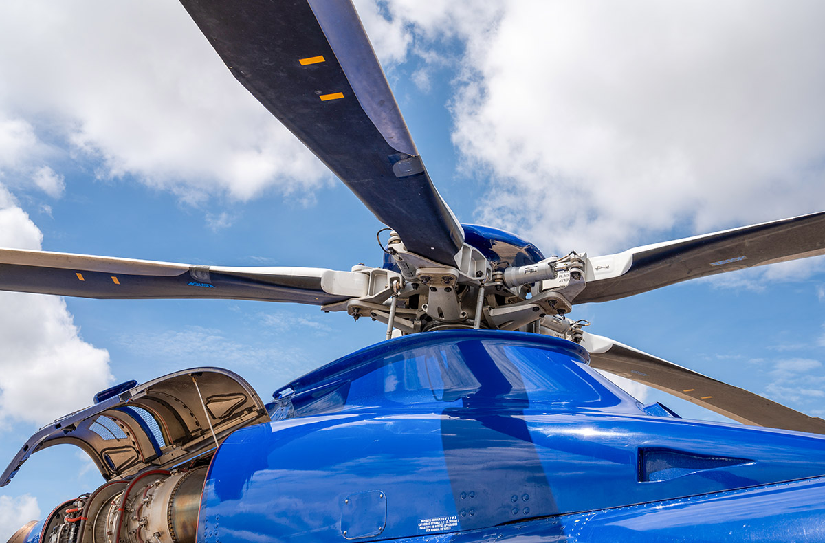 Hubschrauber fliegen für Beginner (30 Min.) - Erlebe im Hubschrauber Motoren und Rotoren. in Battweiler,Wallerfangen,Jahnsdorf,Speyer,Ebermannstadt,R und weitere Orte!