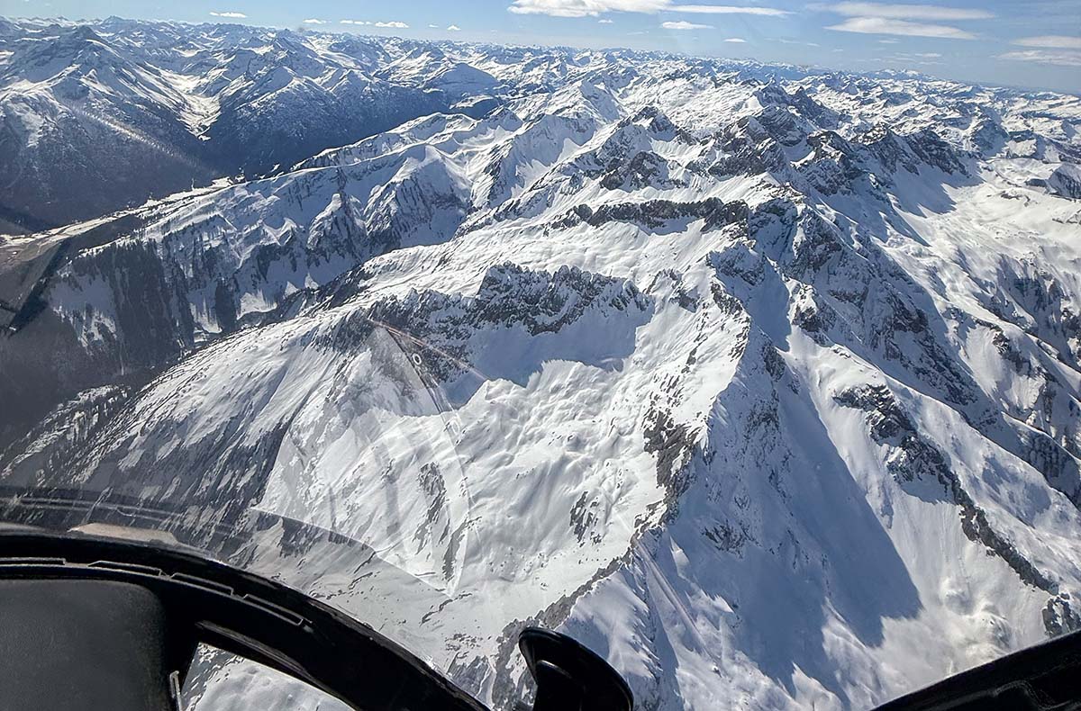 Hubschrauber Rundflug Alpen (1 Std.) in ... Hubschrauber Rundflug Alpen (1 Std.) in ...