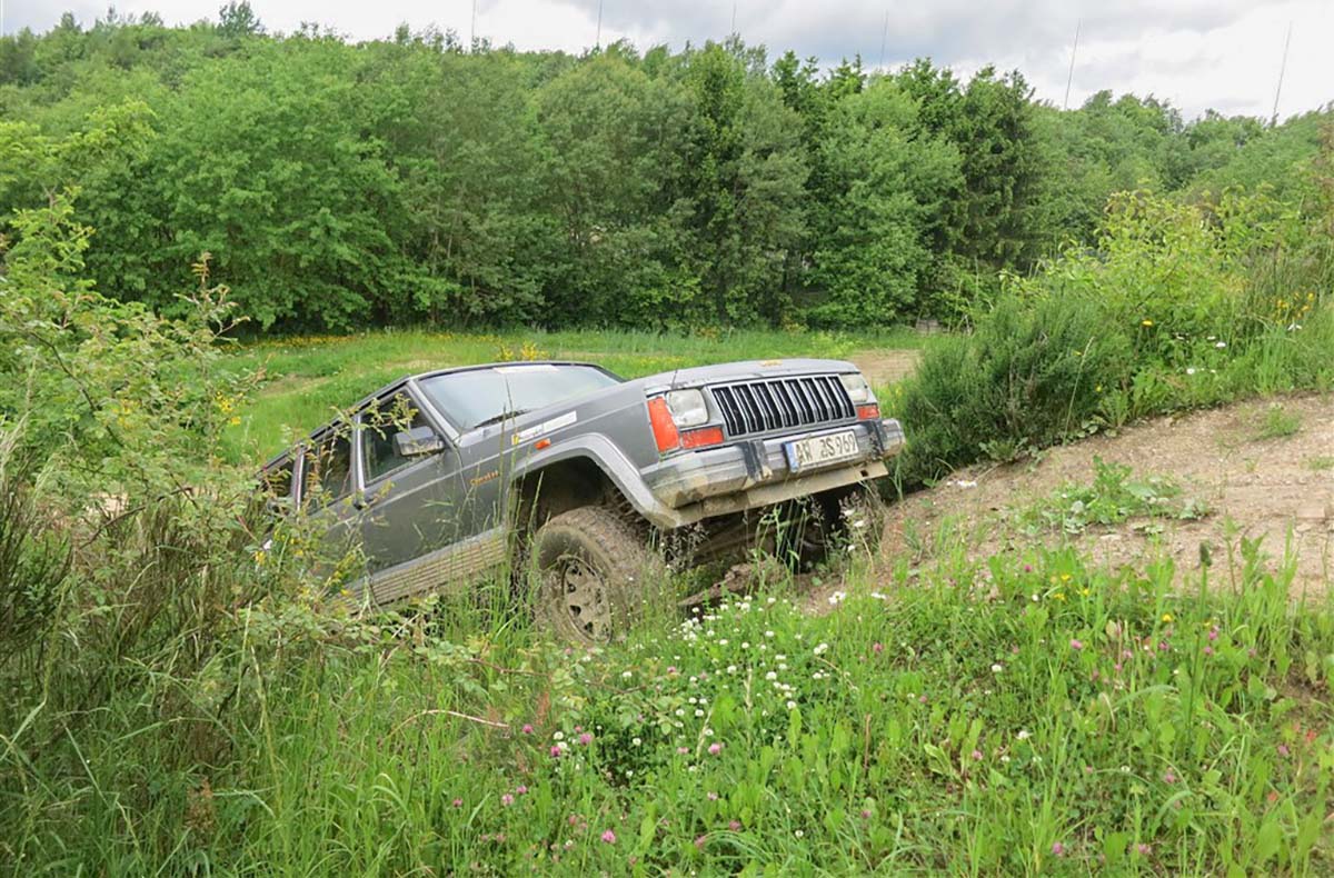 Offroad fahren am Nürburgring - Im Jeep einmal durch die Grüne Hölle am Nürburgring. in Müllenbach Offroad fahren am Nürburgring - Im Jeep einmal durch die Grüne Hölle am Nürburgring. in Müllenbach