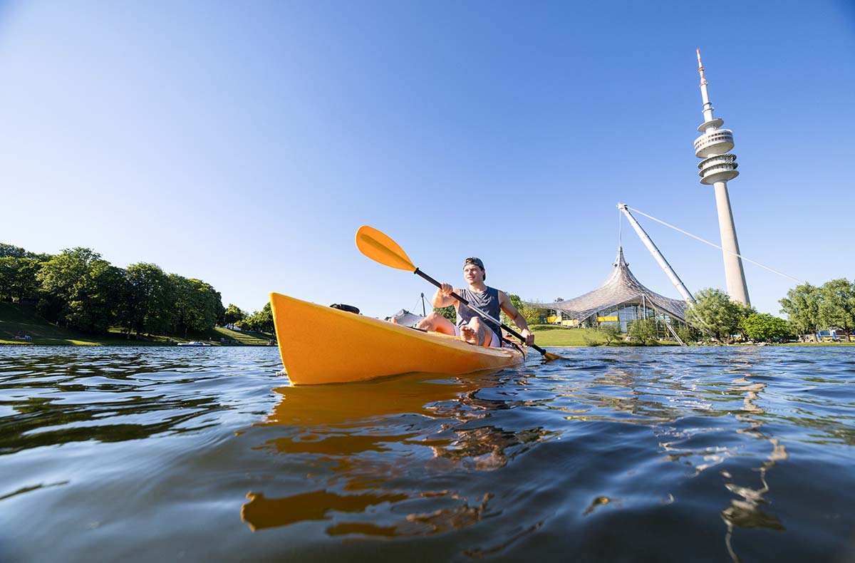 Kajak-Tour auf dem Olympiasee in München