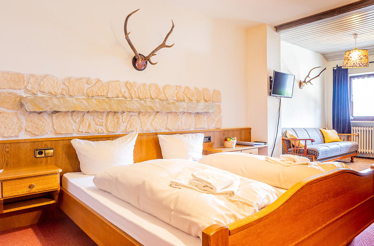 3 Tage Kurzurlaub im Chiemgau für 2 (2 Nächte) inkl. Frühstück 3 Tage Kurzurlaub im Chiemgau für 2 (2 Nächte) inkl. Frühstück