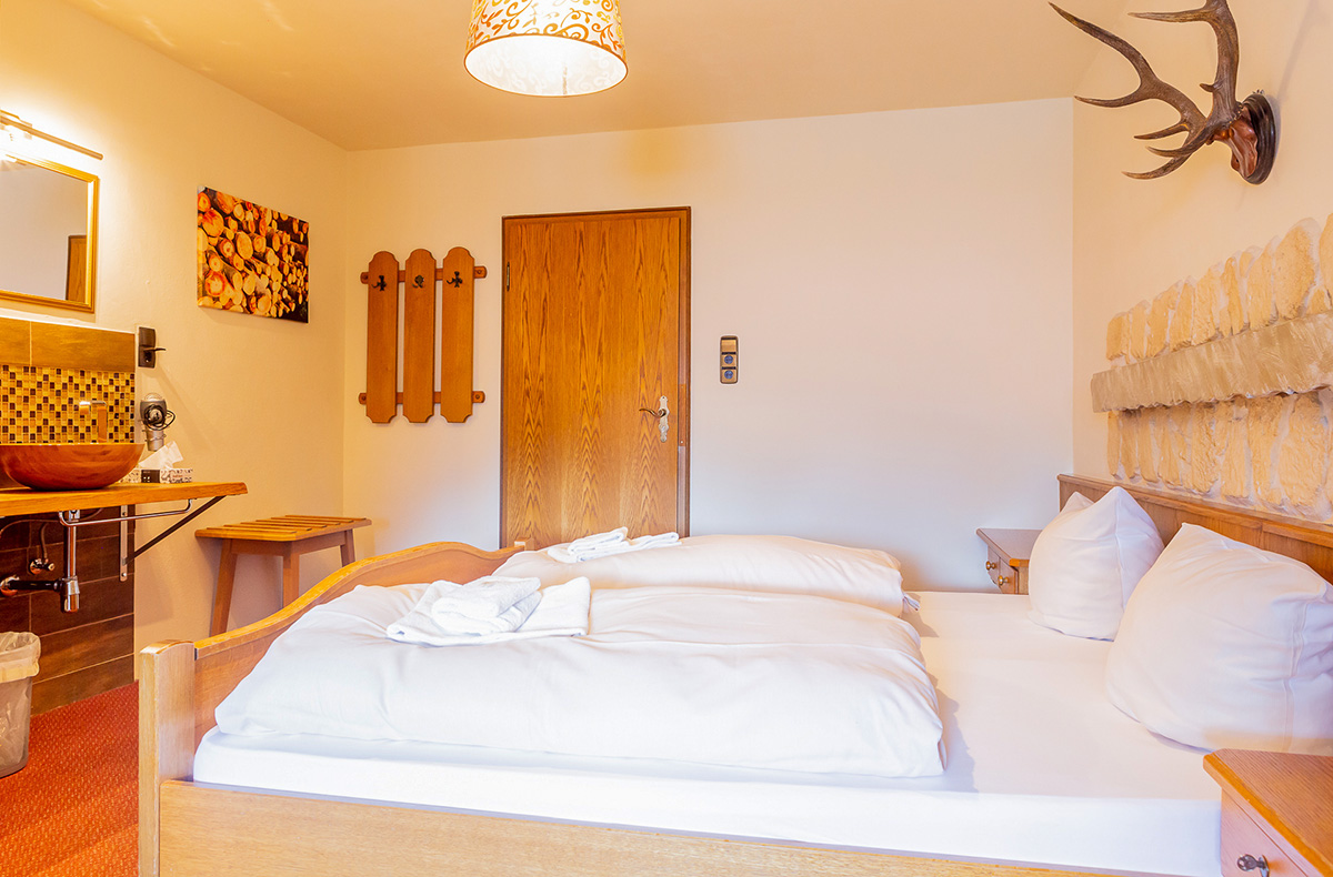 3 Tage Kurzurlaub im Chiemgau für 2 (2 Nächte) inkl. Frühstück 3 Tage Kurzurlaub im Chiemgau für 2 (2 Nächte) inkl. Frühstück