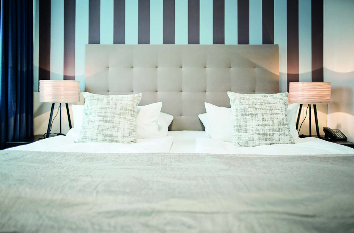 2 Tage Kurzurlaub mit Suite-Übernachtung Bad Oeynhausen für 2 (1 Nacht) inkl. Frühstück 2 Tage Kurzurlaub mit Suite-Übernachtung Bad Oeynhausen für 2 (1 Nacht) inkl. Frühstück