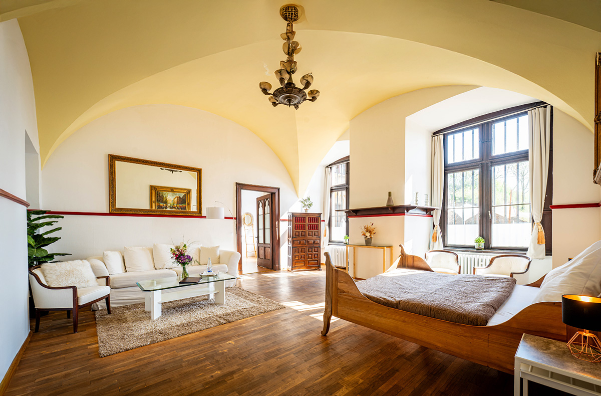 Kurzurlaub Schloss Arenfels für 2 (inkl. Geisterführung) in Bad Hönningen Rheinland-Pfalz ✓