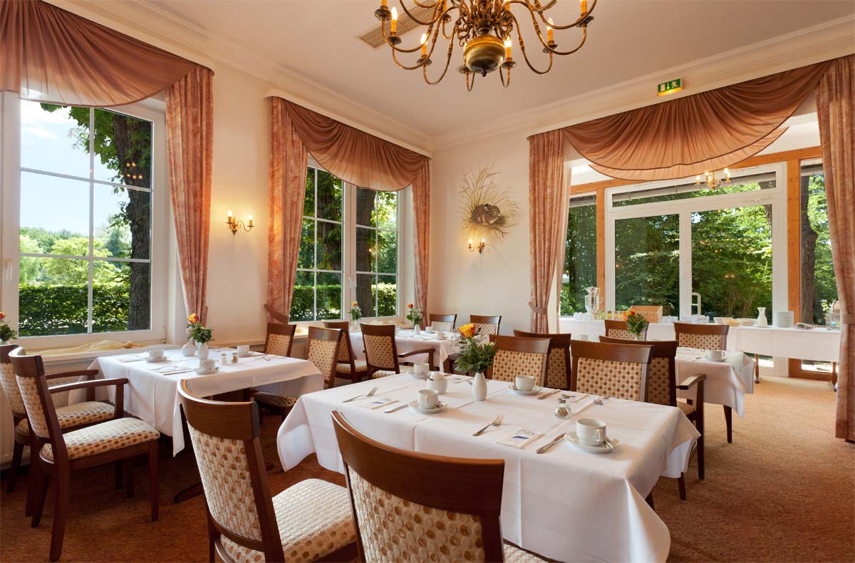 3 Tage Kurzurlaub Südheide Gifhorn mit Christmas Party für 2 (2 Nächte) inkl. All Inclusive 3 Tage Kurzurlaub Südheide Gifhorn mit Christmas Party für 2 (2 Nächte) inkl. All Inclusive