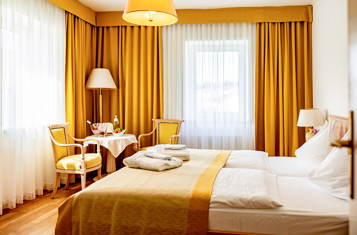 2 Tag(e) Kuscheltage in Steyr für 2 inkl. Halbpension Oberösterreich ✓ 2 Tag(e) Kuscheltage in Steyr für 2 inkl. Halbpension Oberösterreich ✓