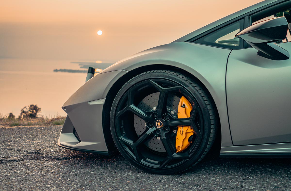 Lamborghini Huracan Evo Spyder fahren Widnau (6 Std.) - Lamborghini Huracán Evo: Adrenalin trifft Asphalttraum Lamborghini Huracan Evo Spyder fahren Widnau (6 Std.) - Lamborghini Huracán Evo: Adrenalin trifft Asphalttraum