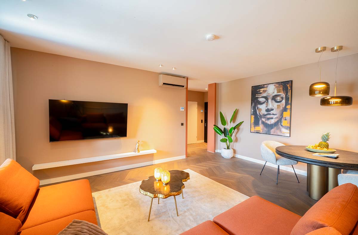 3 Tag(e) Luxus Romantikurlaub am Drewitzer See für 2 (2 Nächte) inkl. Halbpension in Nossentiner Hütte Mecklenburg-Vorpommern ✓