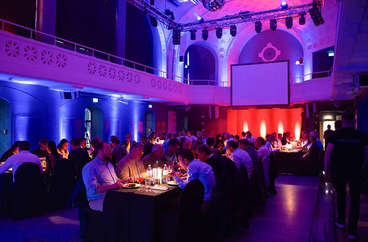 Mental Dinner Heidelberg - Gedankenlesen trifft Gourmetgenuss im Frauenbad Mental Dinner Heidelberg - Gedankenlesen trifft Gourmetgenuss im Frauenbad
