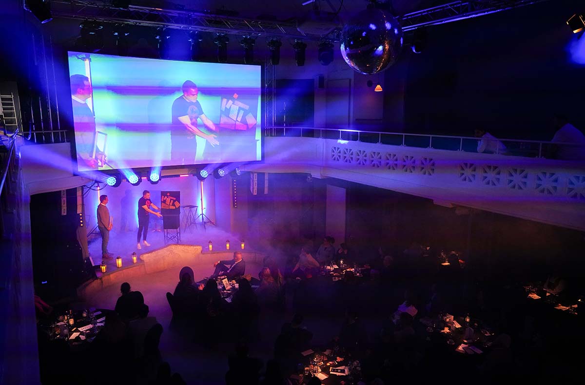 Mentalist Show Heidelberg - Wenn Gedanken tanzen - Heidelbergs Mentalmagie erleben Mentalist Show Heidelberg - Wenn Gedanken tanzen - Heidelbergs Mentalmagie erleben