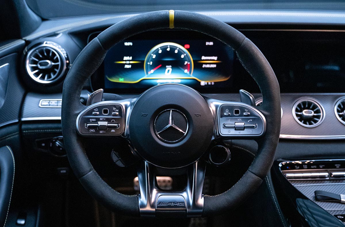 Mercedes GT63s AMG mieten (12 Std.)