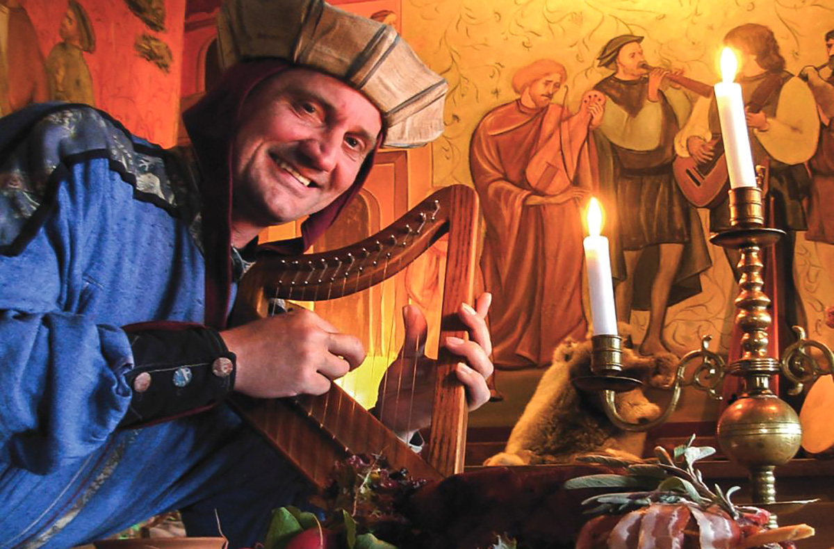 Mittelalter-Krimi & Dinner auf der Burg bei Koblenz in Brodenbach