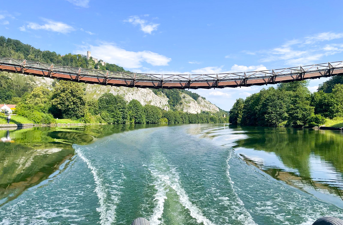 Motorboot mieten Altmühltal - Steuere dein Abenteuer durchs Altmühltal! in Kelheim Motorboot mieten Altmühltal - Steuere dein Abenteuer durchs Altmühltal! in Kelheim