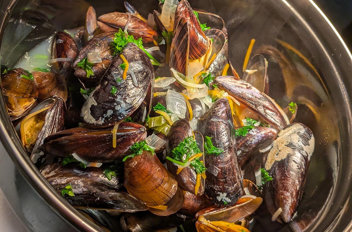 Muscheln essen München - Jetzt erleben! Muscheln essen München - Jetzt erleben!