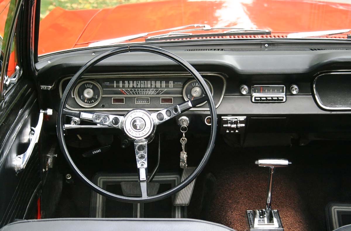 Oldtimer Ford Mustang V8 Cabrio München