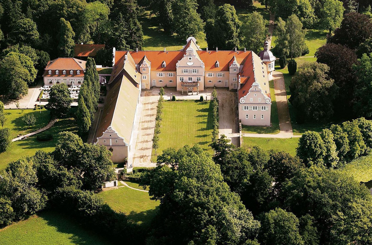 Open Air Theater Darmstadt - Münchhausens magische Theater – Outdoor neu erzählt! Open Air Theater Darmstadt - Münchhausens magische Theater – Outdoor neu erzählt!