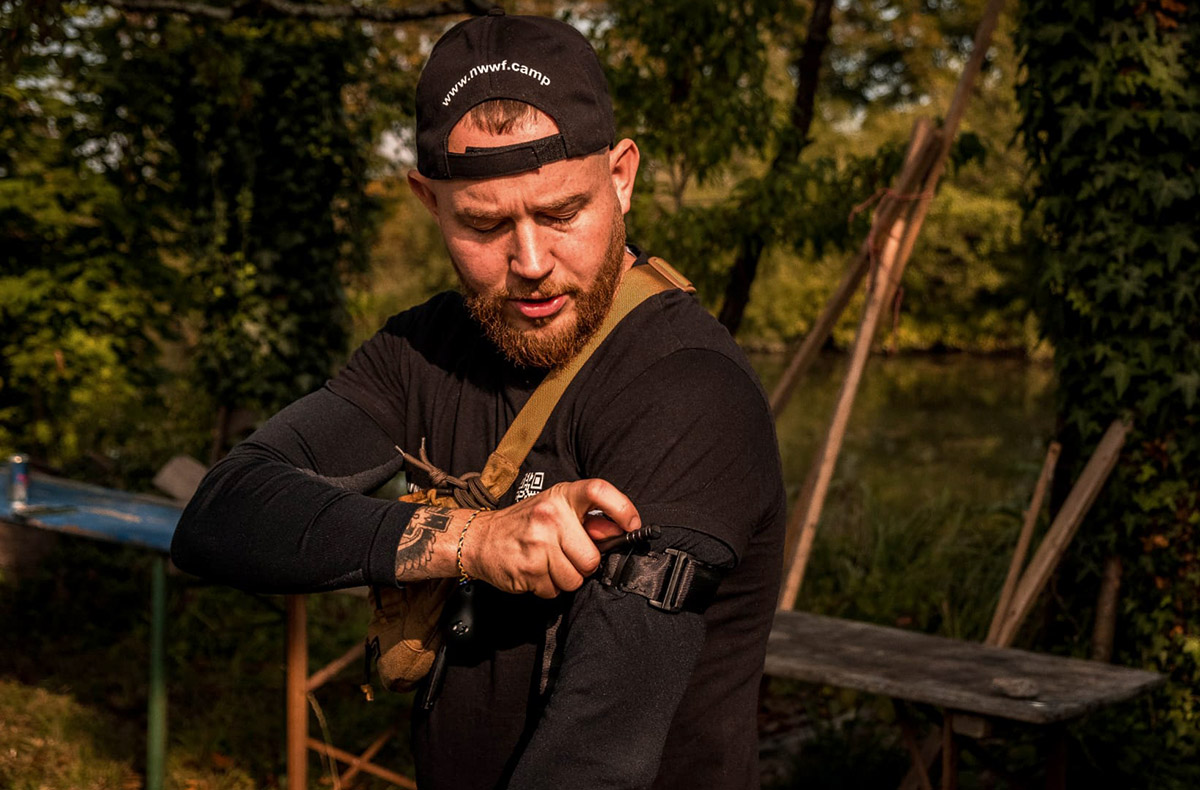 2 Tag(e) Outdoor Survival Kurs - Vertiefung 2 Tag(e) Outdoor Survival Kurs - Vertiefung