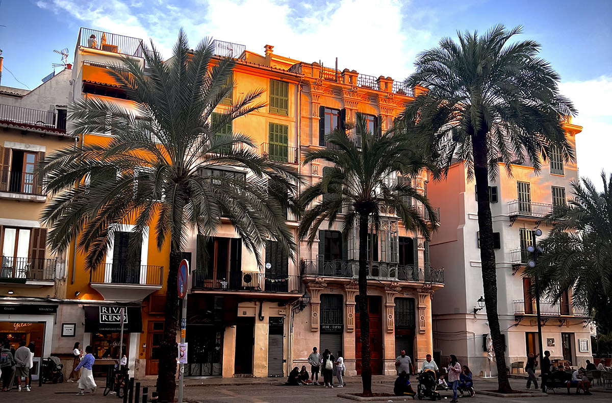 Stadtführung durch Palma de Mallorca bei Nacht für 2