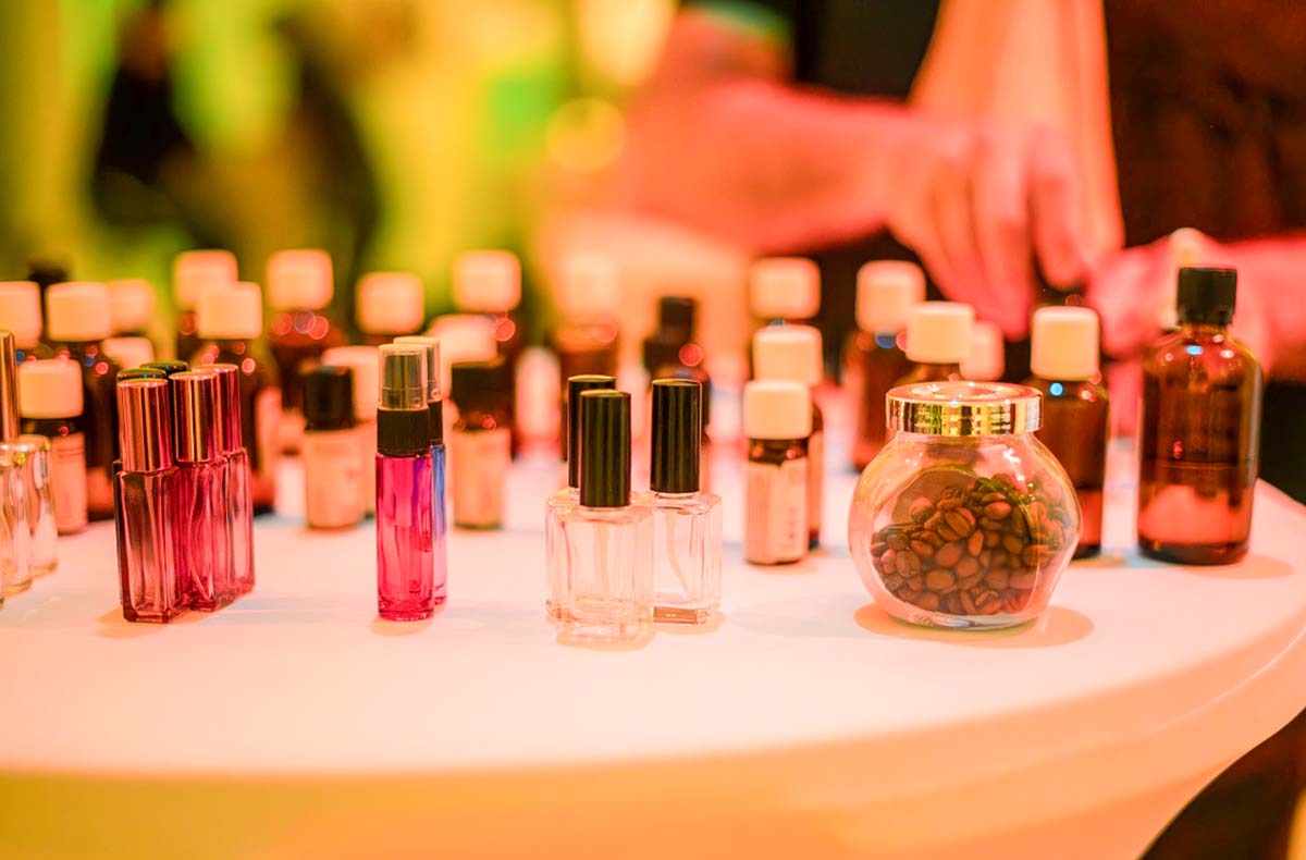 Parfum Workshop und Party inklusive Drinks Wien Parfum Workshop und Party inklusive Drinks Wien