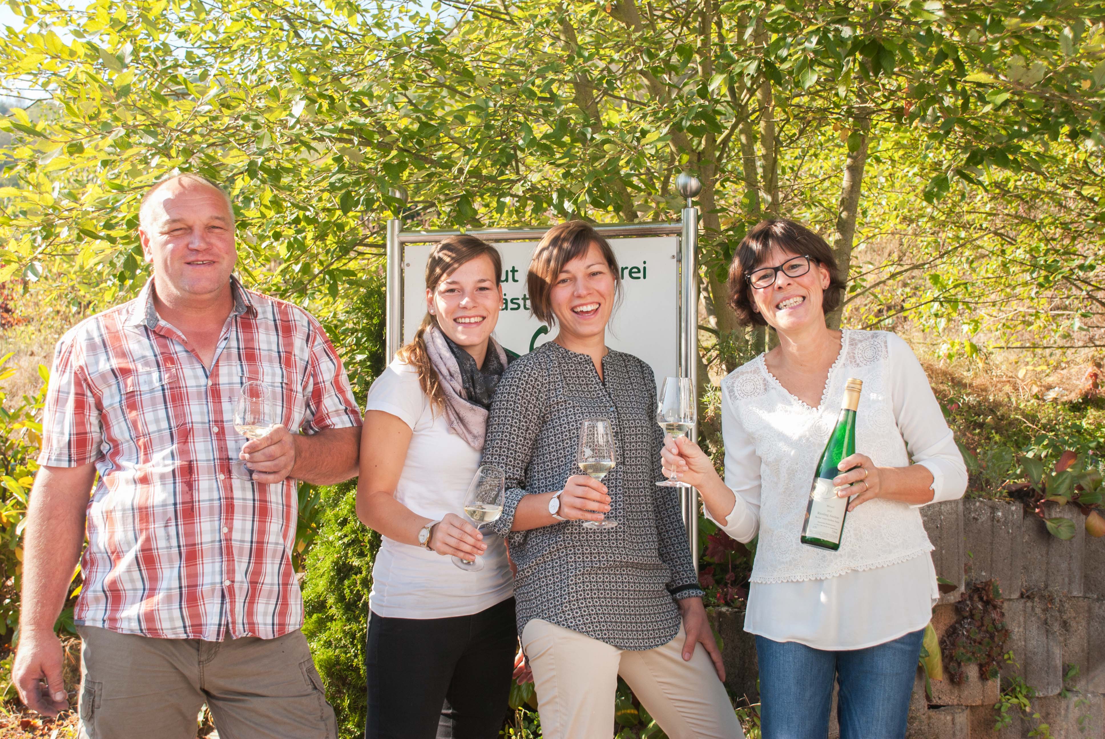 Planwagenfahrt mit Weinprobe Reil
