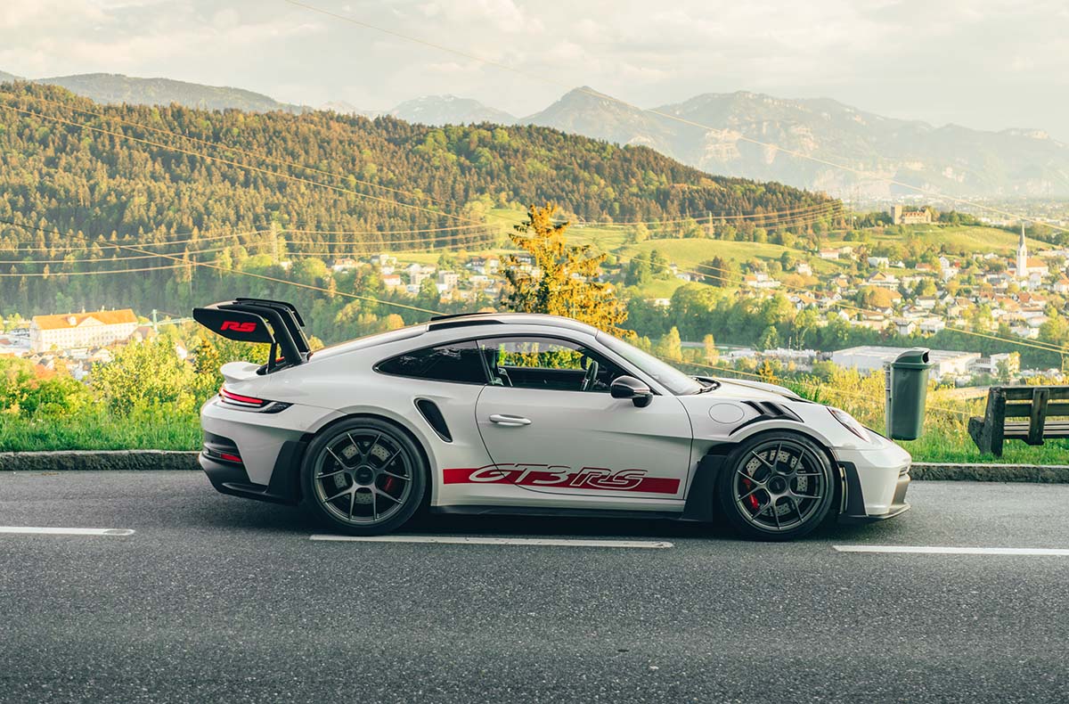 Porsche GT3 RS 992 fahren St. Gallen (12 Std.) - Jetzt erleben! in Widnau Porsche GT3 RS 992 fahren St. Gallen (12 Std.) - Jetzt erleben! in Widnau
