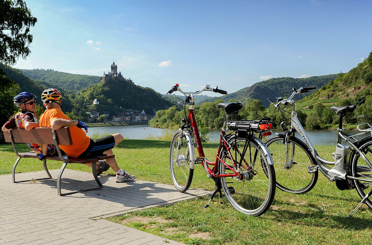 Radtour mit Schifffahrt auf der Mosel un...