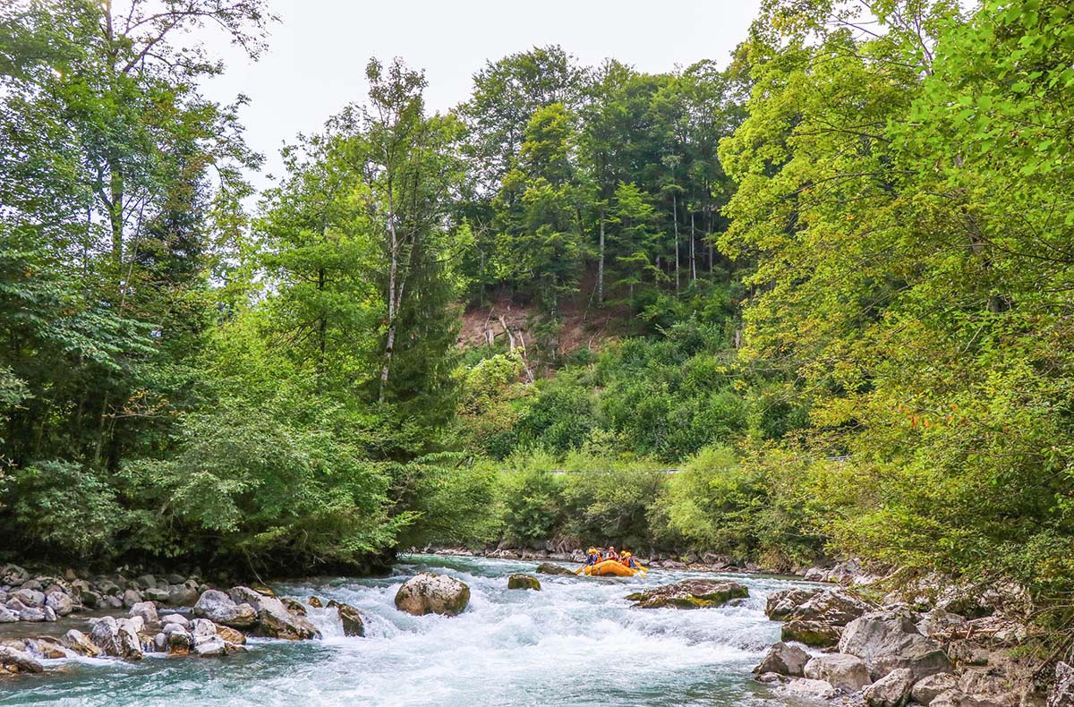 Rafting Tour Interlaken in Wilderswil Rafting Tour Interlaken in Wilderswil