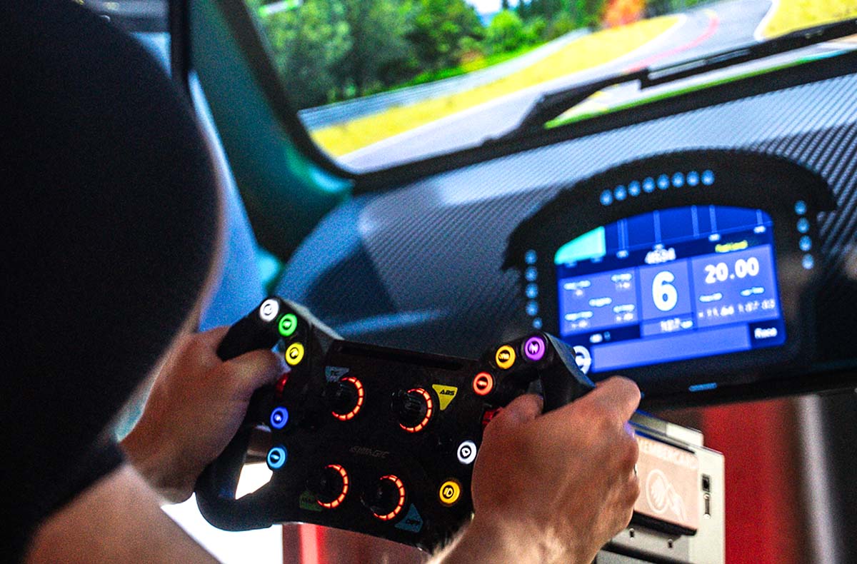 Rennsimulator Wuppertal (90 Min.) Rennsimulator Wuppertal (90 Min.)