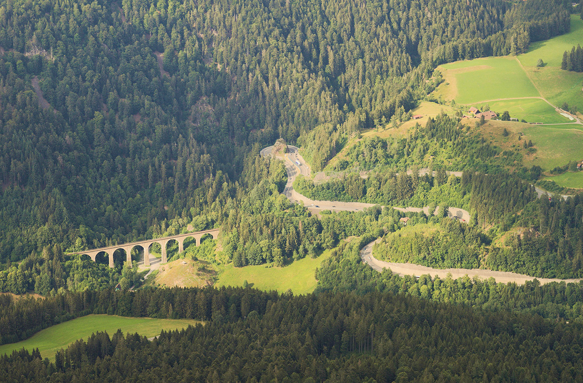 Rundflug im Ultraleichtflugzeug Freiburg...