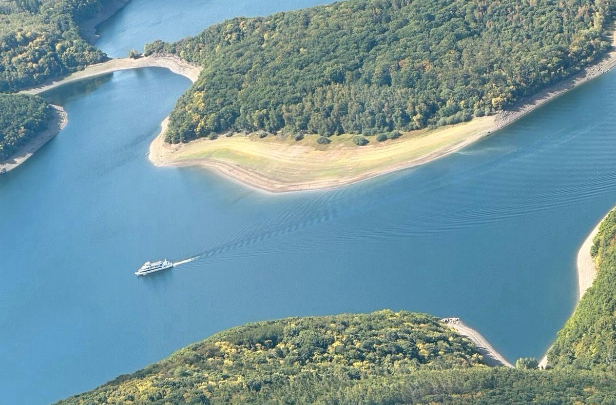 Rundflug im Ultraleichtflugzeug Würselen (30 Min.) Rundflug im Ultraleichtflugzeug Würselen (30 Min.)