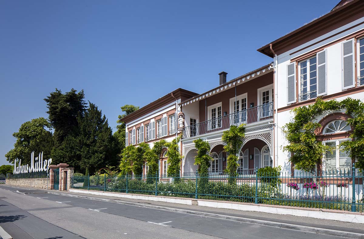 Wein-und Schaumweinseminar in der Villa ...