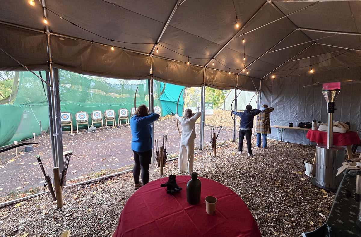 Schießparcours Berlin (mit Bogenschießen) Schießparcours Berlin (mit Bogenschießen)