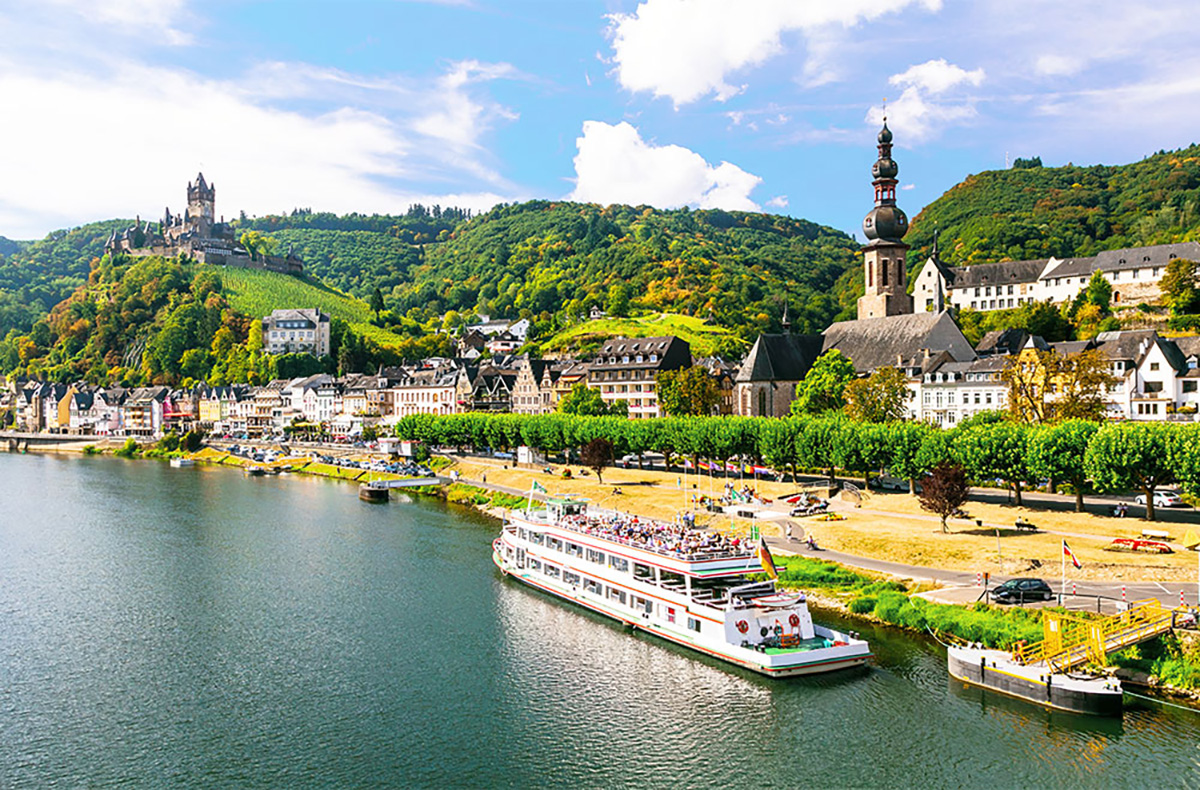 Schifffahrt mit Weinprobe Cochem