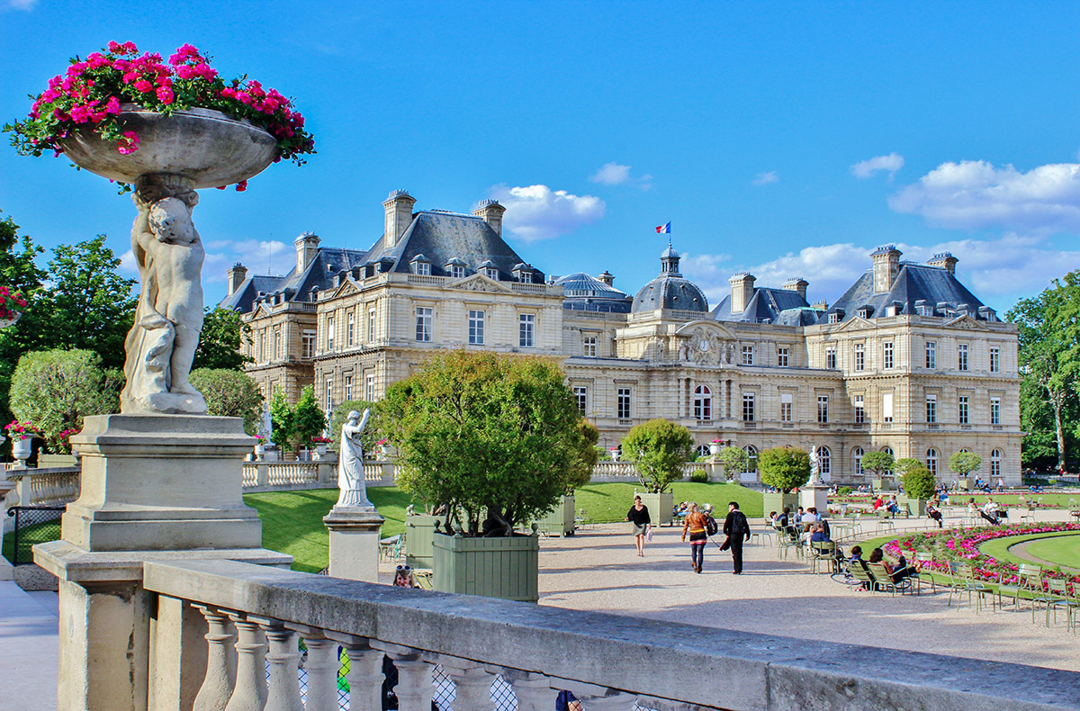 Paris Städtetrip Paris mit nächtlicher Bootsfahrt für 2 (1 Nacht) in 2 Tage 1 Nacht inkl. Frühstück