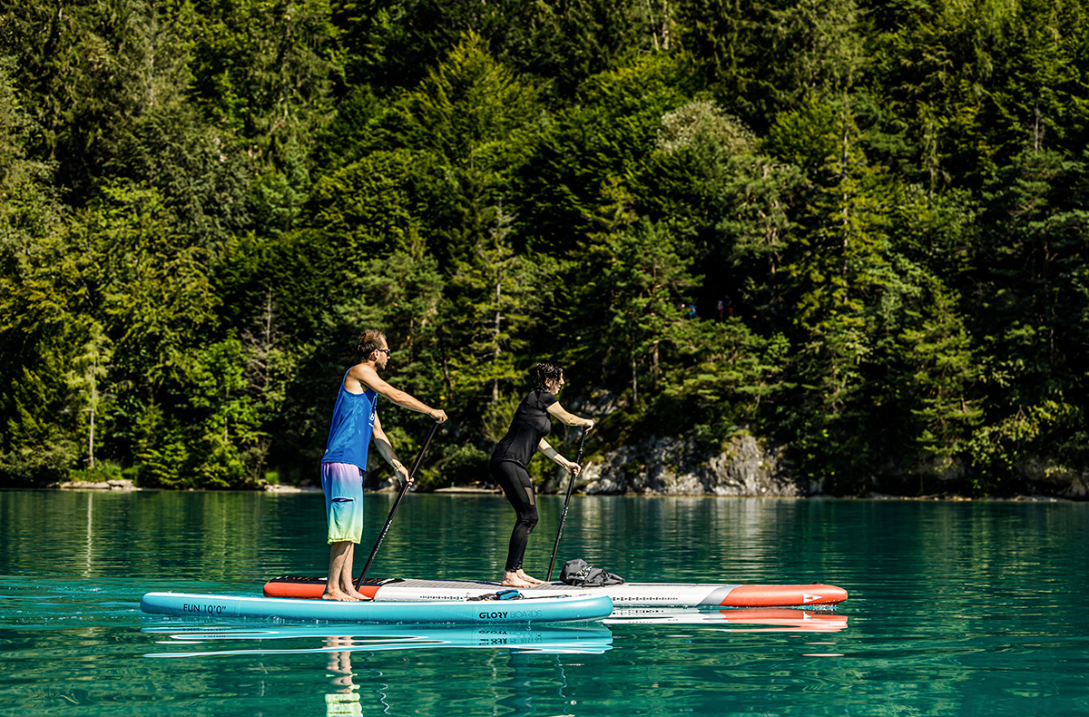 SUP Privatstunde für 2 Attersee - SUP-Action am Mondsee: Dein Wasserabenteuer wartet! in Attersee am Attersee SUP Privatstunde für 2 Attersee - SUP-Action am Mondsee: Dein Wasserabenteuer wartet! in Attersee am Attersee