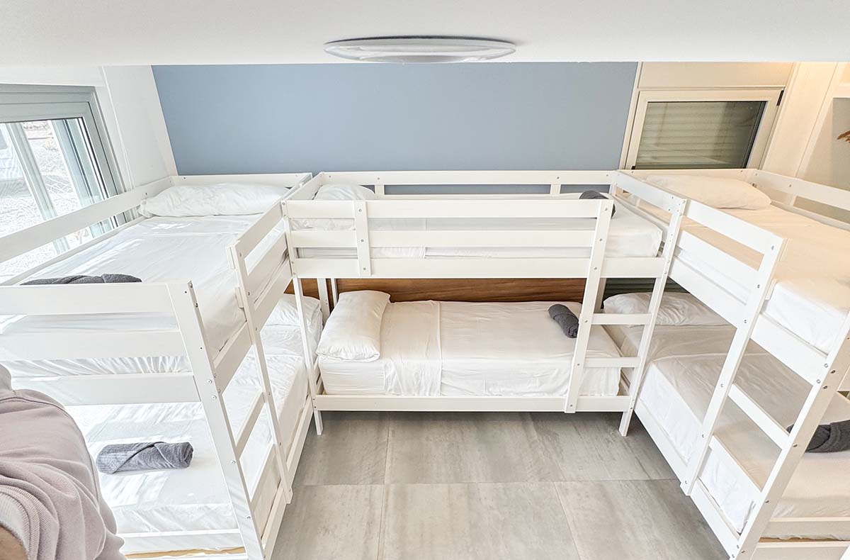 8 Tag(e) Surfcamp Fuerteventura (7 Nächte - 6er Zimmer) inkl. Halbpension in Lajares