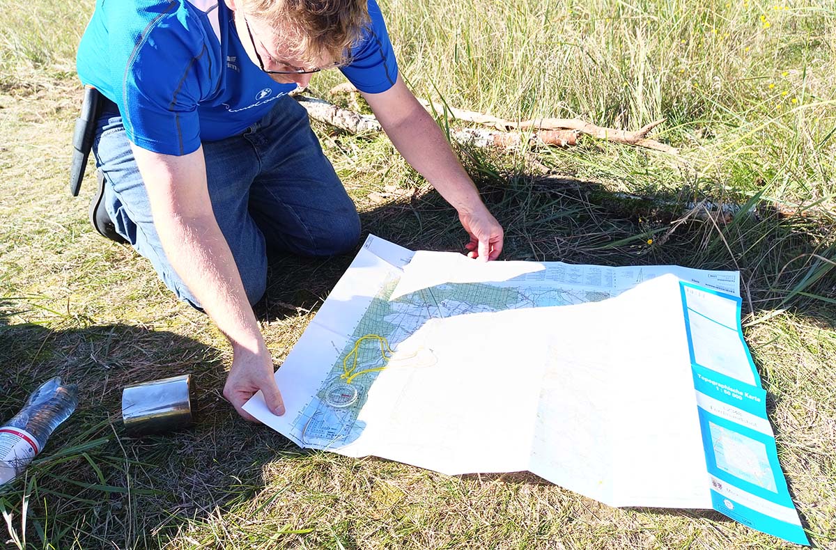 Survival Kurs Dettmannsdorf (Navigation und Orientierung) Survival Kurs Dettmannsdorf (Navigation und Orientierung)