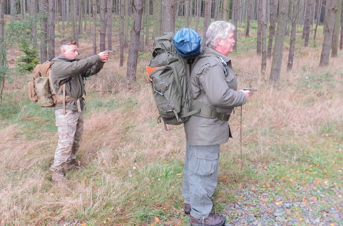 Survival Training Raum Stuttgart (Karten und Kompass lesen) in Waldenbuch Survival Training Raum Stuttgart (Karten und Kompass lesen) in Waldenbuch