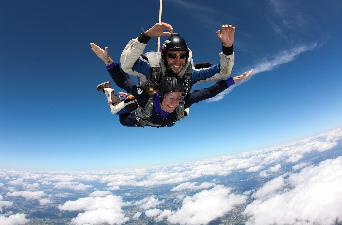 Fallschirm Tandemsprung (Werktags) Neudo...